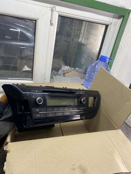 Toyota corolla штатный мафон