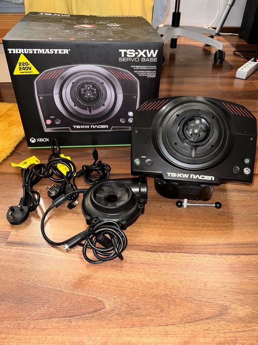 Thrustmaster SF1000 Volan de curse T-LCM pedale TS-XW RACER SERVO BASE