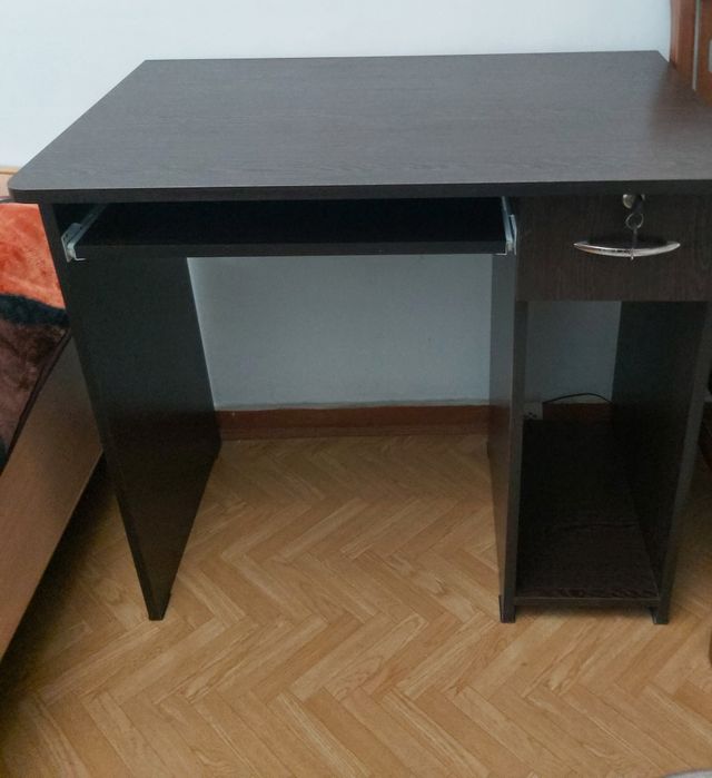 письменный письменный стол