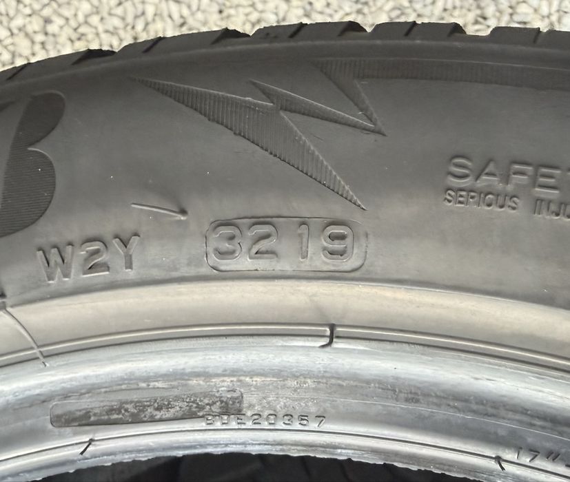 4бр 225/50/17 на 6мм с 19дот Бриджстоун