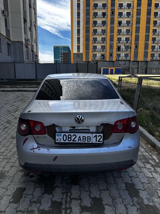 Фолькцваген джетта 2,5