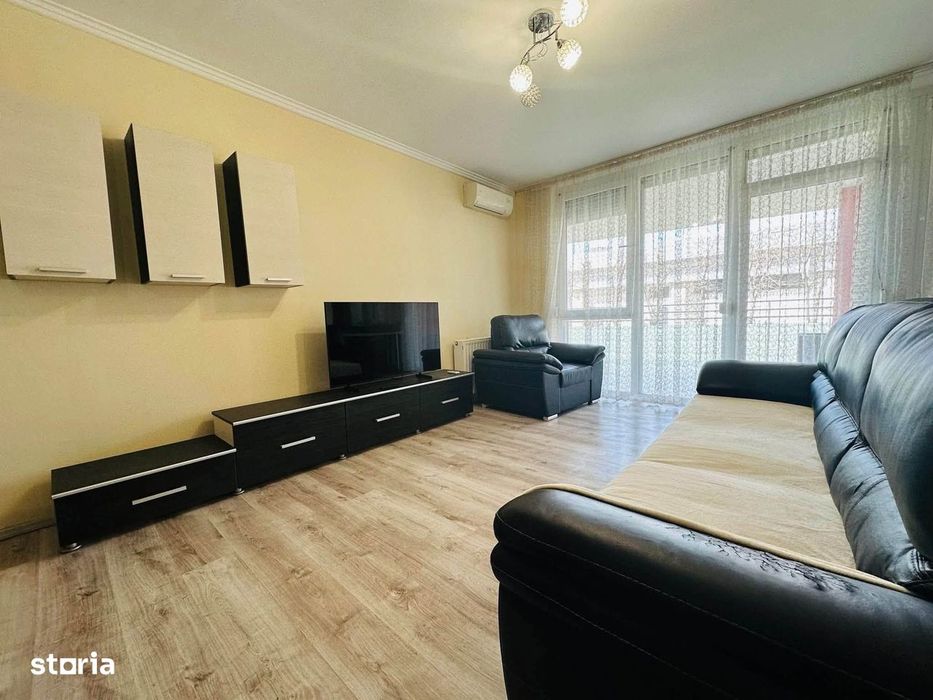 Apart. 3 camere, Ared R 18 pe str. Tudor Vladimirescu - Oradea — fotografia 1