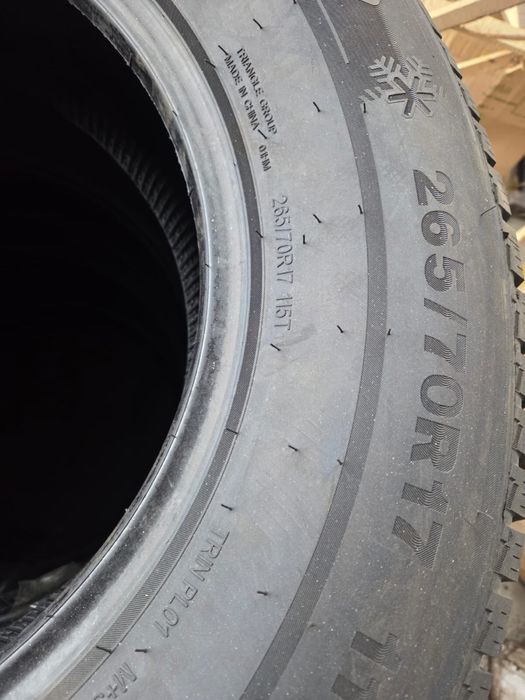 Зимние шины 17 Triangle 265/70/17