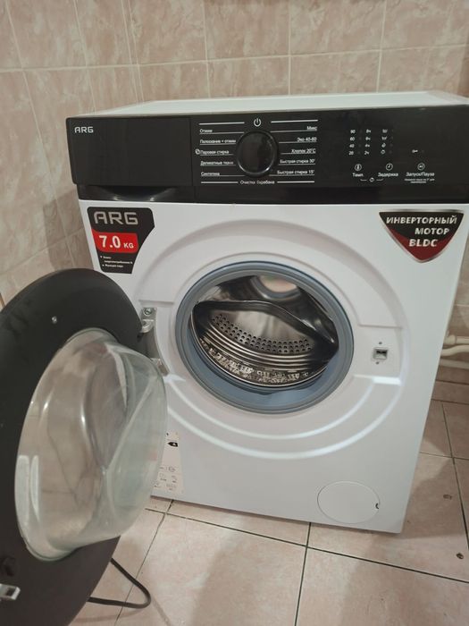 Продам стиральную машинку