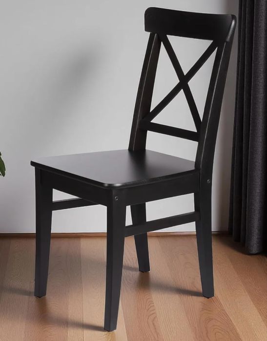 Стул из массива сосны