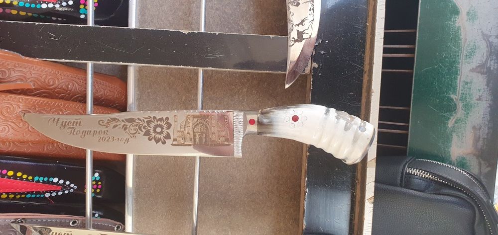 Chust pichoqlari siz istalgan turda sotiladi