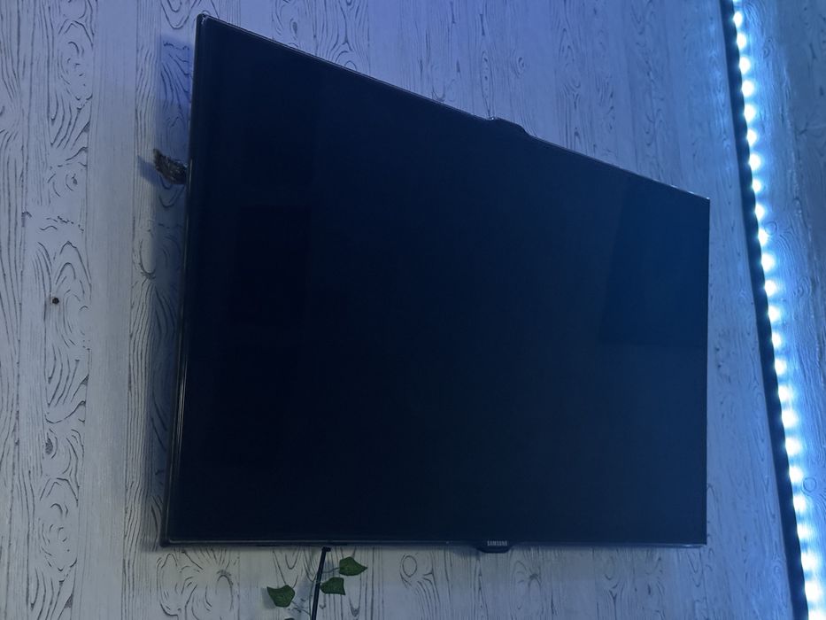 Телевизор Samsung
