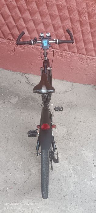 Fargʻona shahar frunskiy massivda velosiped sotiladi.