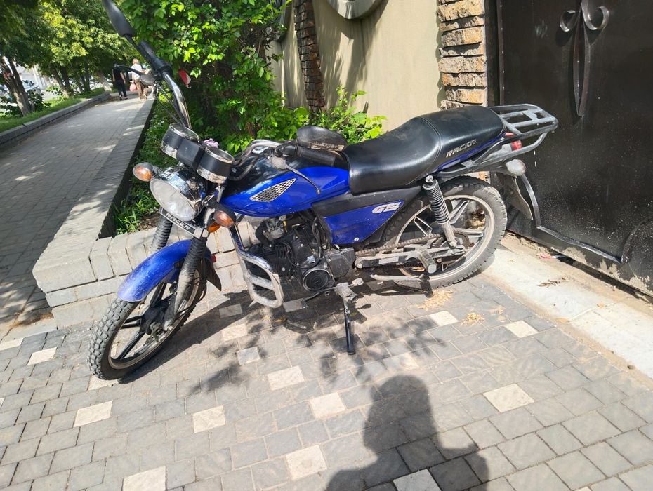 В продаже мото Racer RC110N