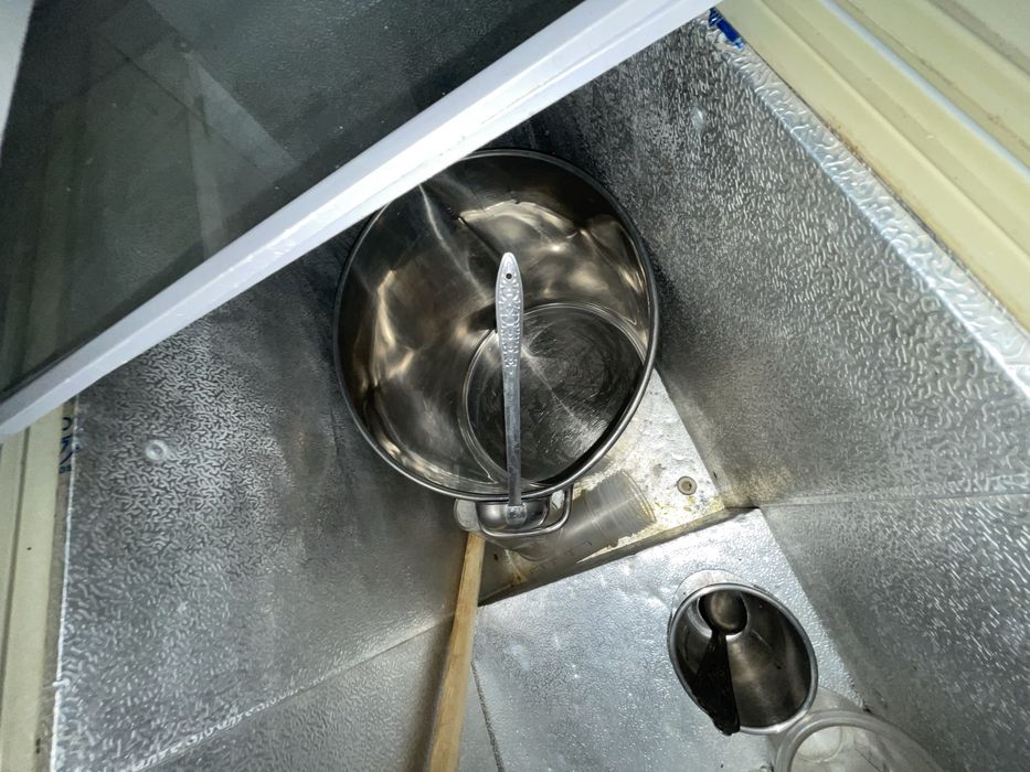 Kokteyl aparat full komplekt sotiladi srochno