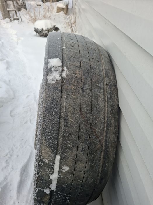 Шины с дисками на Камаз