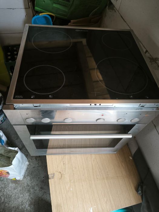 Cuptor și plită electrică Bauknecht