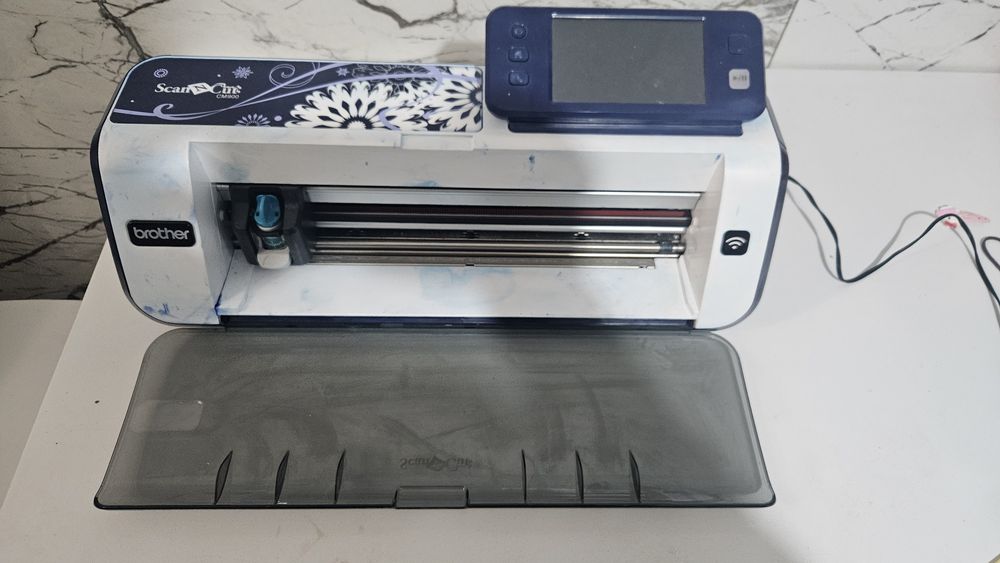 Masina Scan N Cut Brother CM900, Scaneaza si Decupeaza