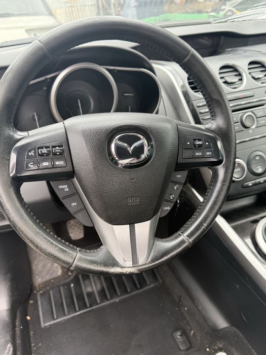 На части Mazda CX7 CX-7 Facelift 2.2CD волан мулти с бег airbag