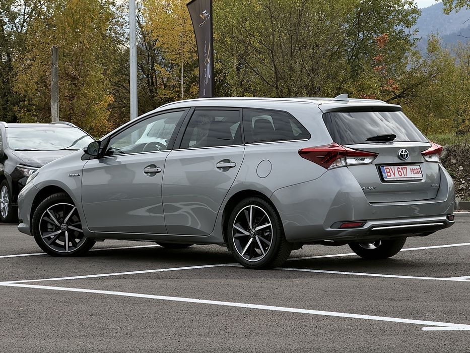 TOYOTA Auris 2017 — imagine 3