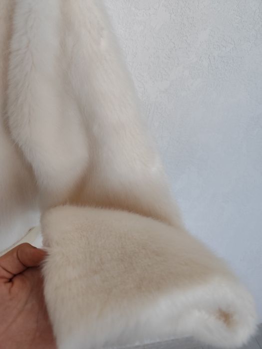 Blaniță elegantă (nu este blană naturală)