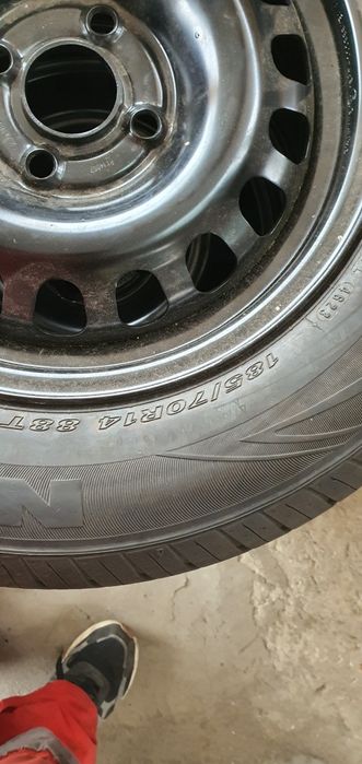 Гуми и джанти 185/70/14 - 1бр  119лв