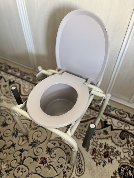 Горшок для взрослых инвалидный