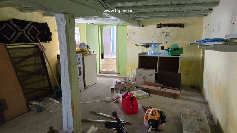 Продава се Къща в с. Дриново, Област Търговище - 100 кв.м за 290 €/кв.м - Снимка #22