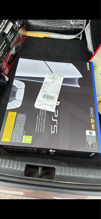 Consola PlayStation 5 Slim Digital Edition (PS5) 825GB, E-Chassis, White