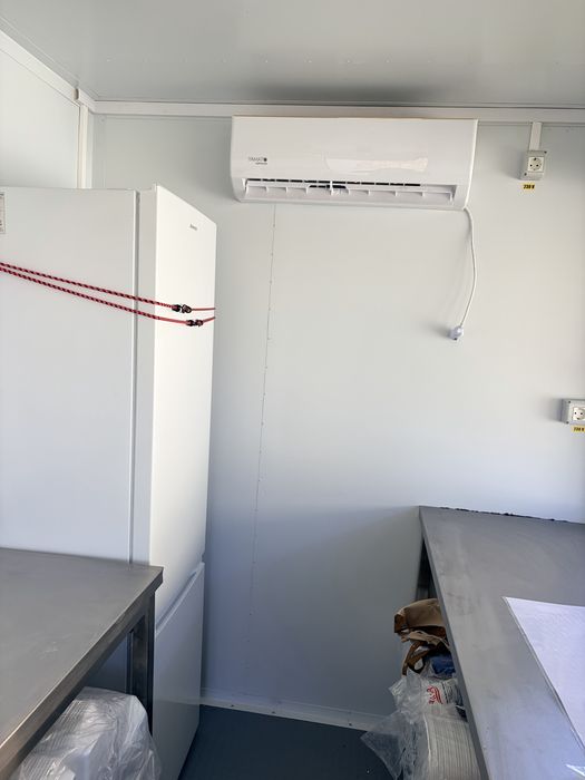 Rulota Fast-Food Kors Znap 2025- echipata complet