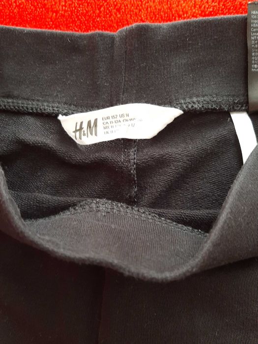 Pantaloni colanti 152