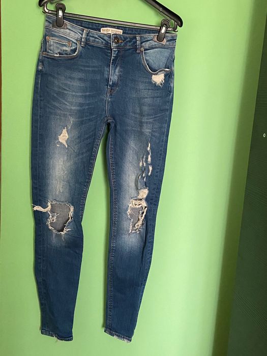 Blugi dama only/ bershka