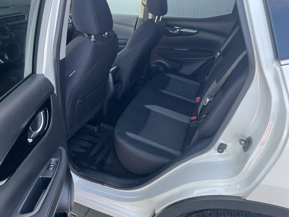 Vand Nisan Qashqai 1.3 benzina Automat ! 2021