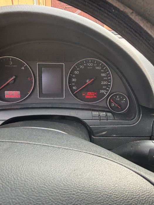 AUDI A4 2004 — imagine 5