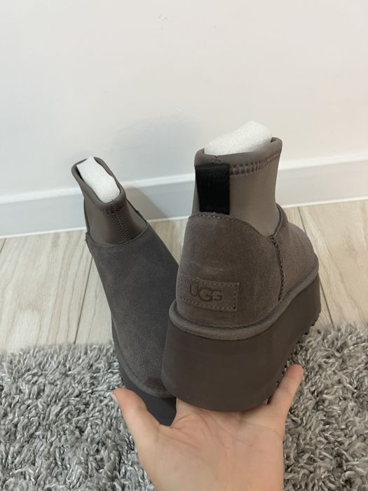 UGG Dipper Mini