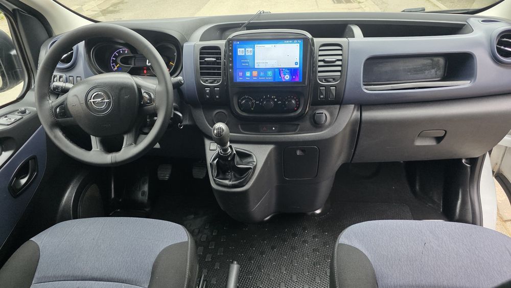 OPEL Vivaro 2017 — imagine 4