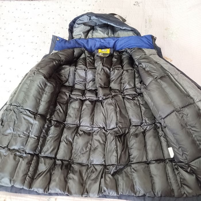 Мужские куртки и зимние кросовки