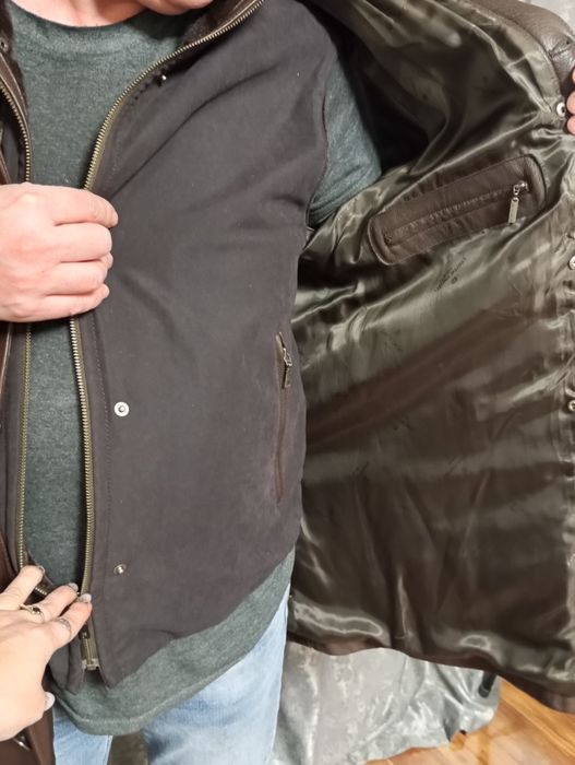 Продается кожаный тренч