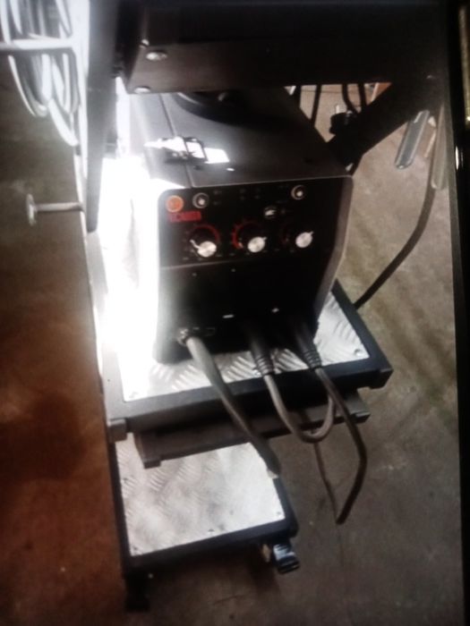 Продам сварочный аппарат