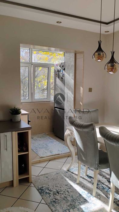 Продава се Многостаен апартамент в Пловдив, Изгрев - 103 кв.м за 1387 €/кв.м - Снимка #14