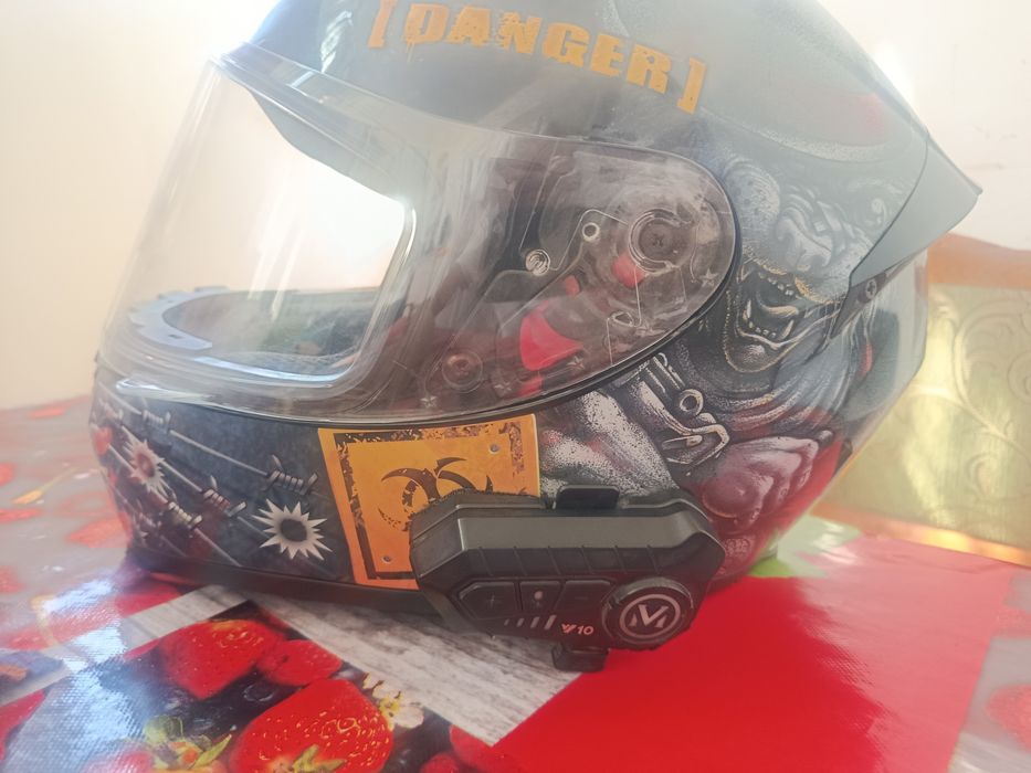 Motor shlem  sotiladi blutus novushniklari bor