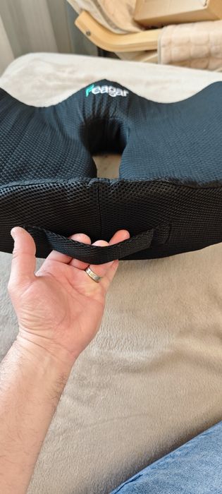 Perna sezut ergonomica negru