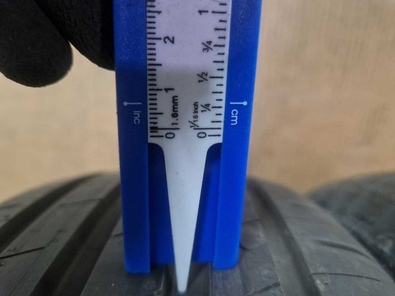 2 Goodyear R16 205/60
летни гуми
DOT4122