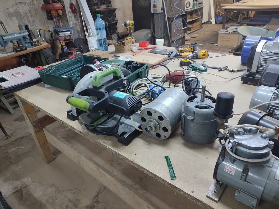 Pompa vacuum,motoare 220/380,circular,compresor, freza bosch