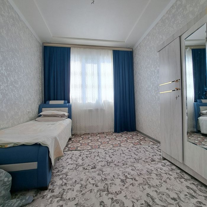 Шинам Ховли сотилади