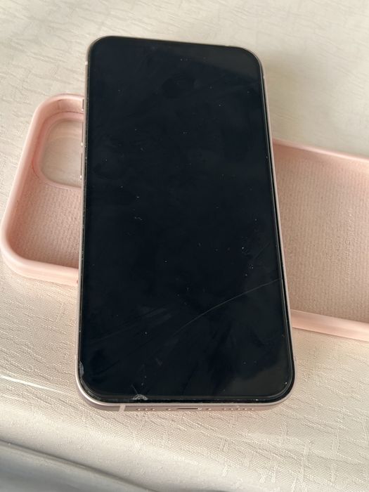 Iphone 13 в идеалном состояние 80 акб