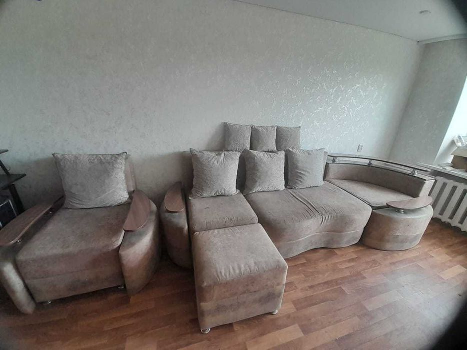 Продам Угловой диван в хорошем состоянии