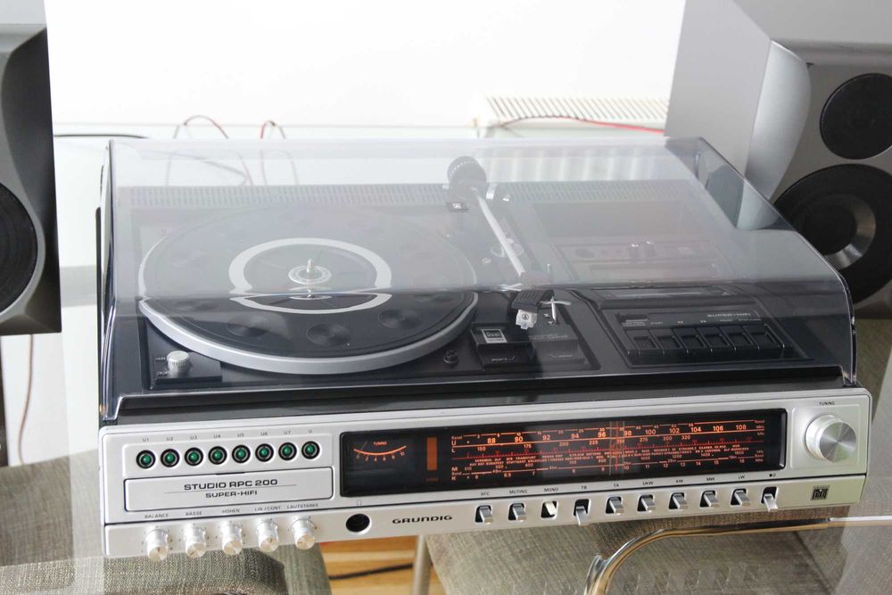 Grundig RPC 200 cu pick-up Dual 1236 complet revizuit cu boxe cadou.