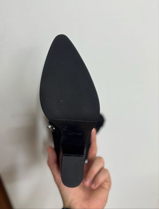 Сапоги женские .