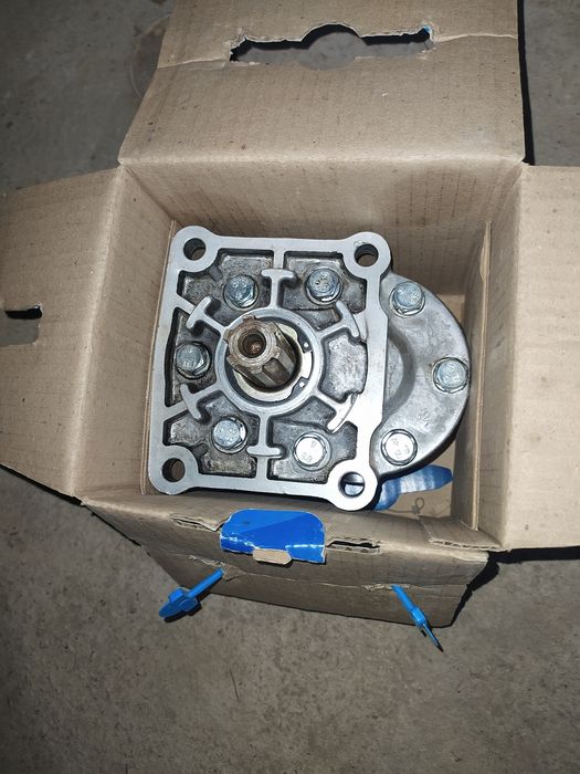 Enshi 32 li. Bir kun ham Ishlatilmagan yangi