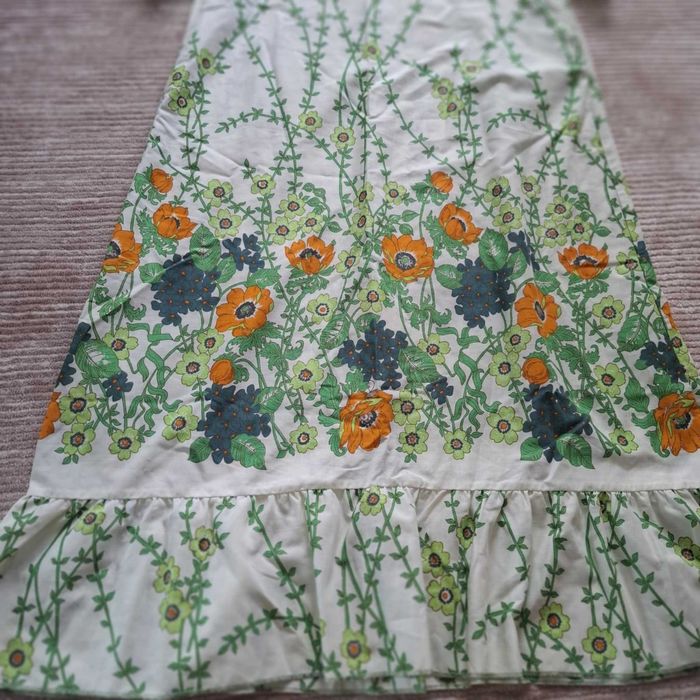 Красива Ретро Нощница