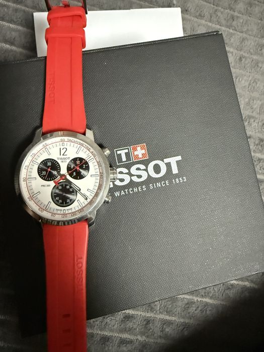 Часы TISSOT в отличном состоянии