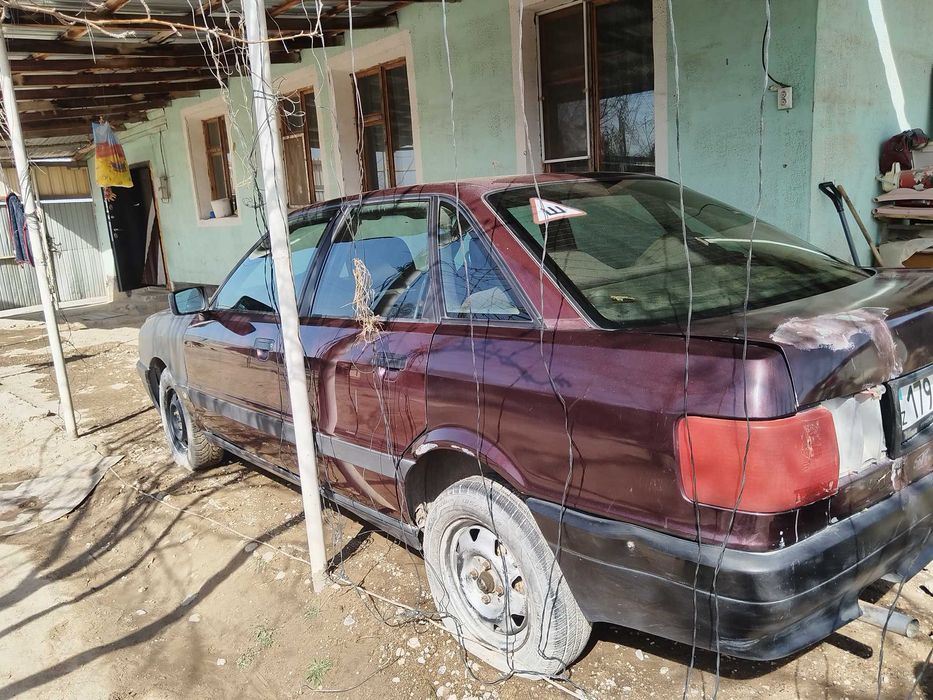 Продам машину Audi