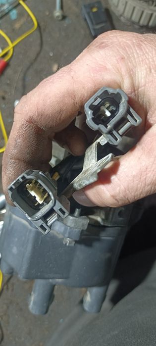 Продам   трамлер тоета