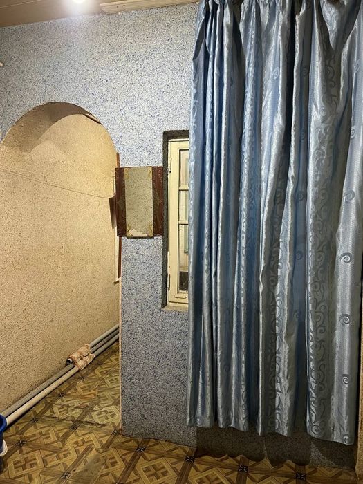 1 xonalik uy sotiladi srochna